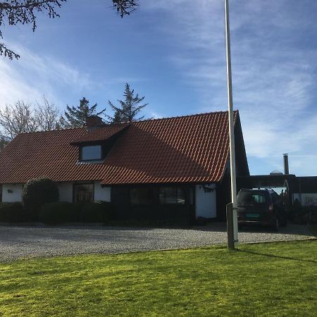 Harvey'S Bed & Breakfast Hjørring Екстериор снимка