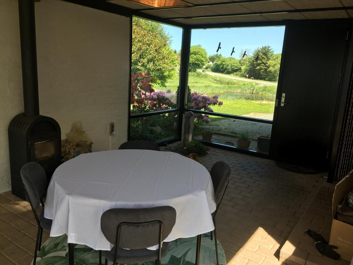 Harvey'S Bed & Breakfast Hjørring Екстериор снимка